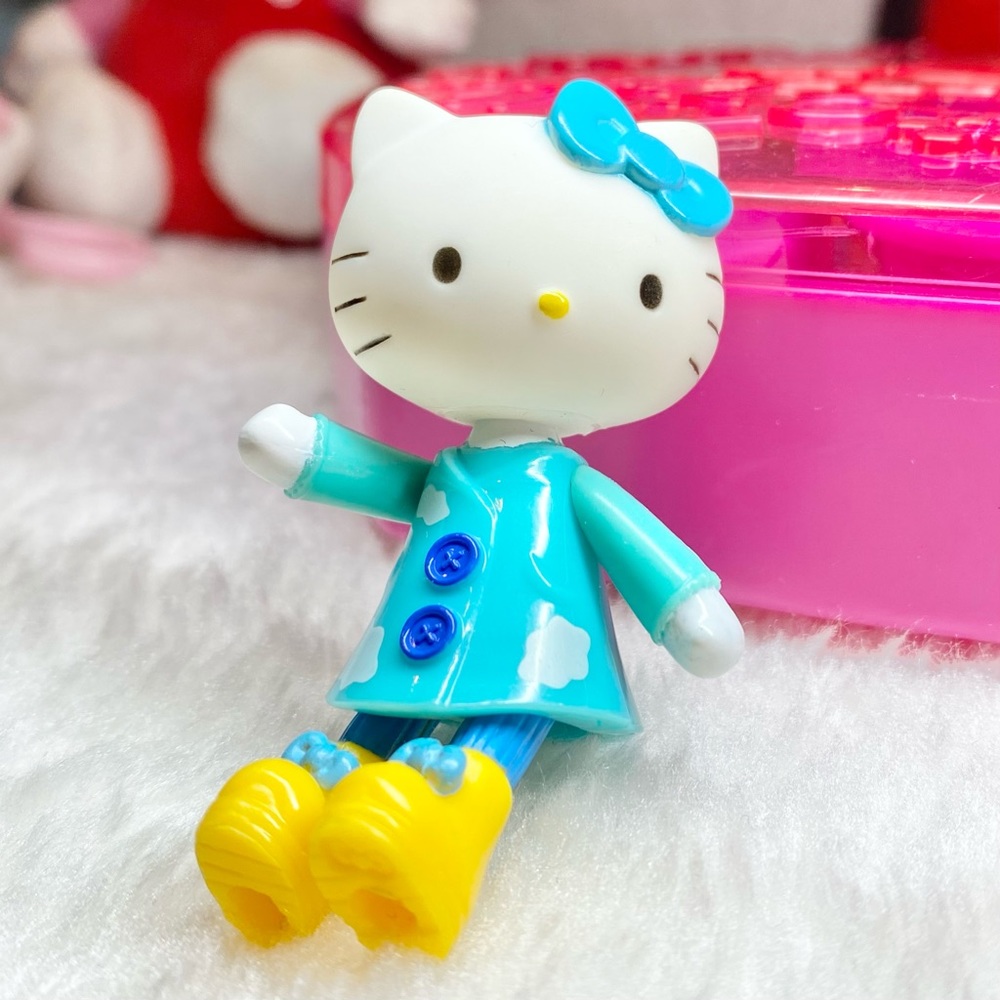 Hello Kitty bundle!!! - Picture 7 of 13
